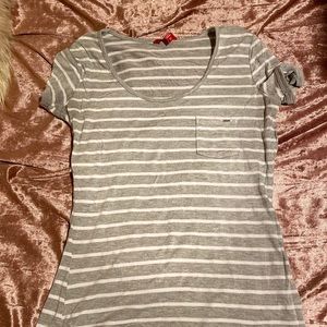Guess T-shirt